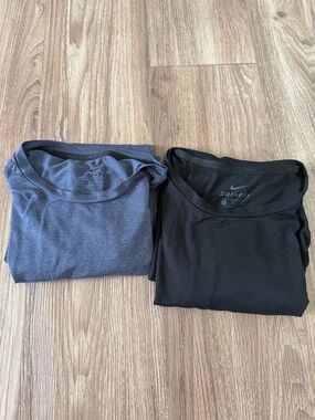 Lot of 2 Nike Static Utility Shirt Large Black Blue AR0196